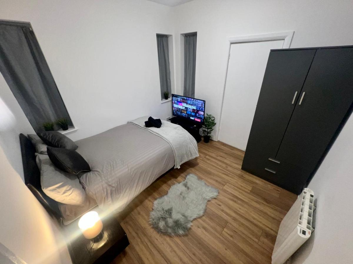 Leisure Studio Flat In Golders Green Londra Dış mekan fotoğraf